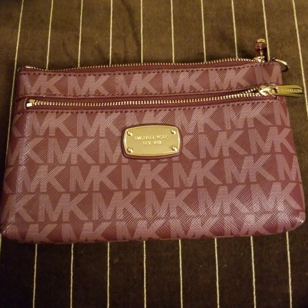 Beautiful MK wristlet